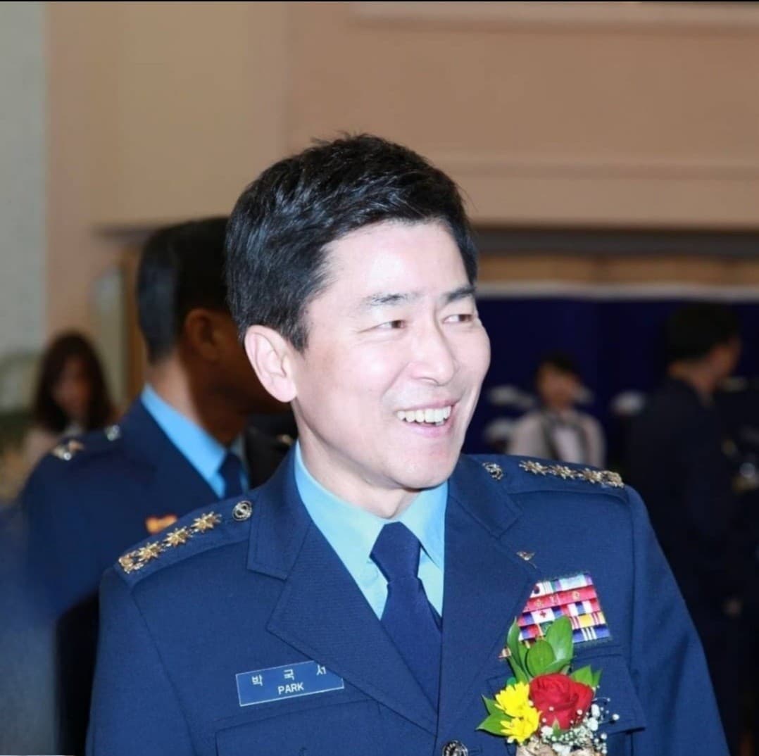 Chairman Park Guk-seo